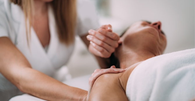 How Massage Therapy Enhances Mental Well-being